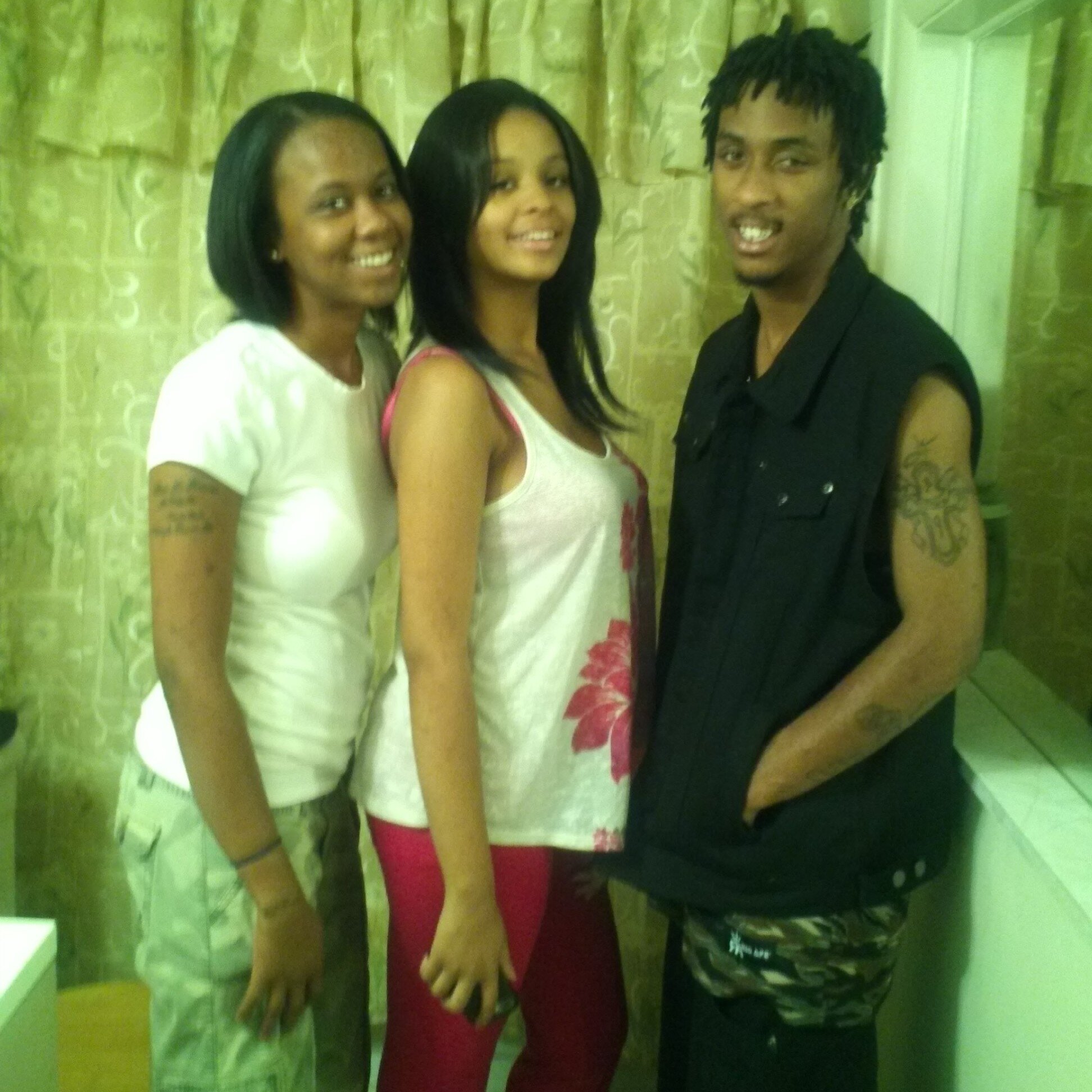 RipUncILY's profile picture. 