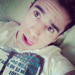segui vooç *-*