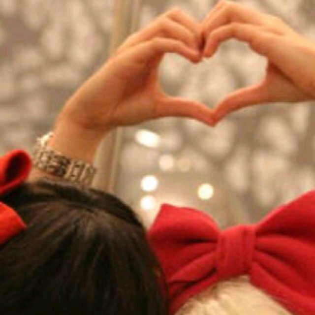‏اللهم إن أرواحنا ضعيفـۃ ، مرهقـۃ ، مذنبـۃ ،آثمـۃ ، نآدمـۃ ، فَردنا إليك يا الله رداً جميلاً ♡