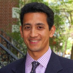 Husband, Father, Elementary School educator, CFG coach, New Yorker, Marathoner, Pope Francis fan