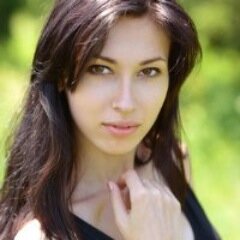 TV executive, wife, mother and author of erotic romance & BDSM: http://t.co/SdRgTubdlE; based in Miami, i find time to write at night and live out my fantasies.