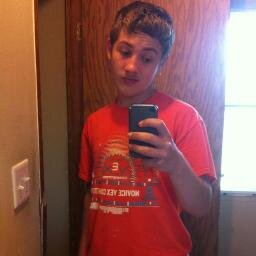 Im Alex and im a 9th grader at Central High School and Im Single            #Class Of 2O17