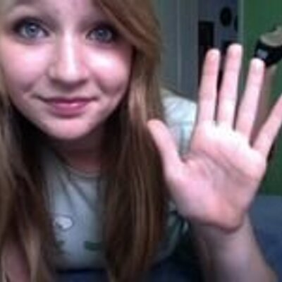Profile Picture of Gabriella Denesik (@DrMonica__Rath_) on Twitter