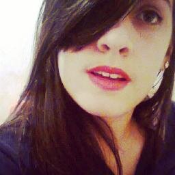 Minha filosofia da vida é : não se arrependa de nada que fez. , Porque no fim das contas, isso define quem você é. (:
