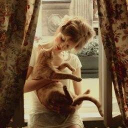 IsmeraiDom's profile picture. Amante de la música docta, la literatura y el buen cine.
Por amor a la música y el compromiso de difundirla.
Por crear momentos significativos.