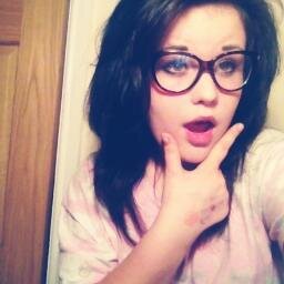 Brienee_Mariee's profile picture. Michael Clifford.. He's perfect ❤
Love me or Hate me.. I follow back ☮ ✌