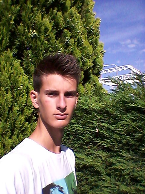 enjoy your life because YOLO and don't be bored like me!!