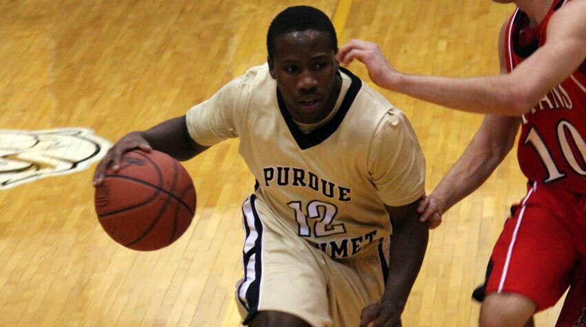 5'7 ball player,Full Time Student, #PUCBasketball, #Follow