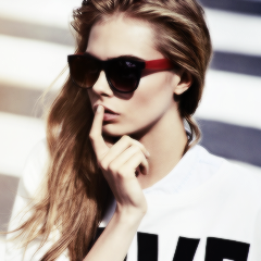 ♡ hi, i'm queen delevingne ♡