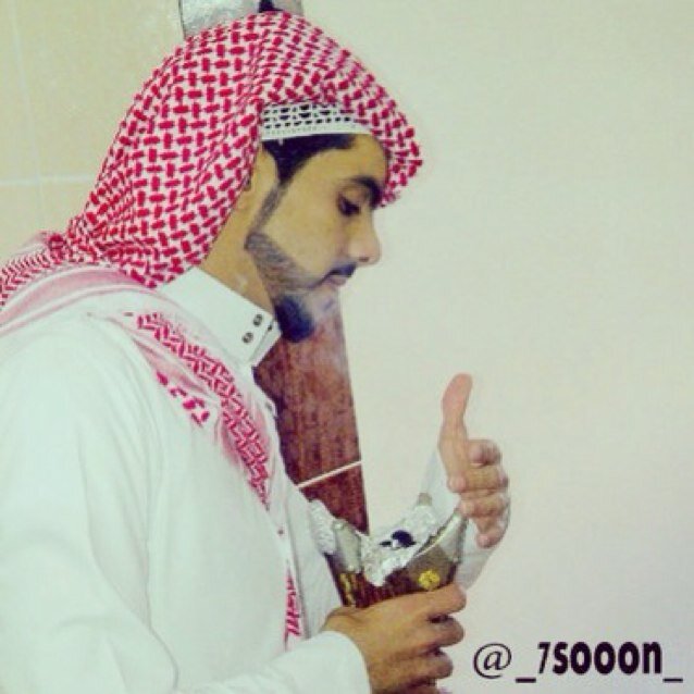 كن قنوعًا فبحثك عن الأجمل يقتل جمال ما تمتلك.” ) ♡!! .. للمتابعه في انستغرام .. 7sooon_123 ../ اسالني سوال ..http://t.co/4Wj7yi7KeU
