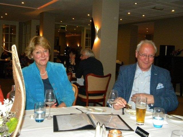 Bezigheden: studie Nieuwgrieks.