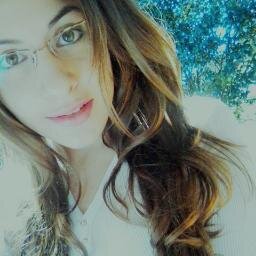 Sou o que mereço ser *-*