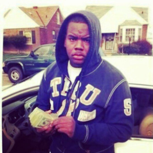 real niggas over hear and stay true to dat shit #eastside nigga fuckin westside bitches #Free Curt #Free Juan #Free Meech