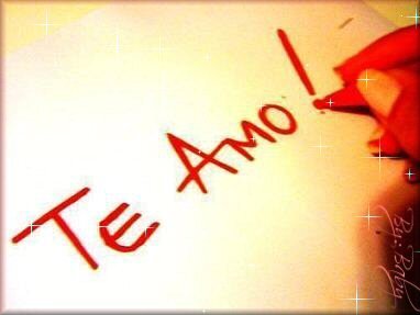 Eu precisava do seu bejo,do seu abraço,do seu carinho...precisava de você só pra mim !! Eu te amava DAVID sz Mas agora não amo mais !