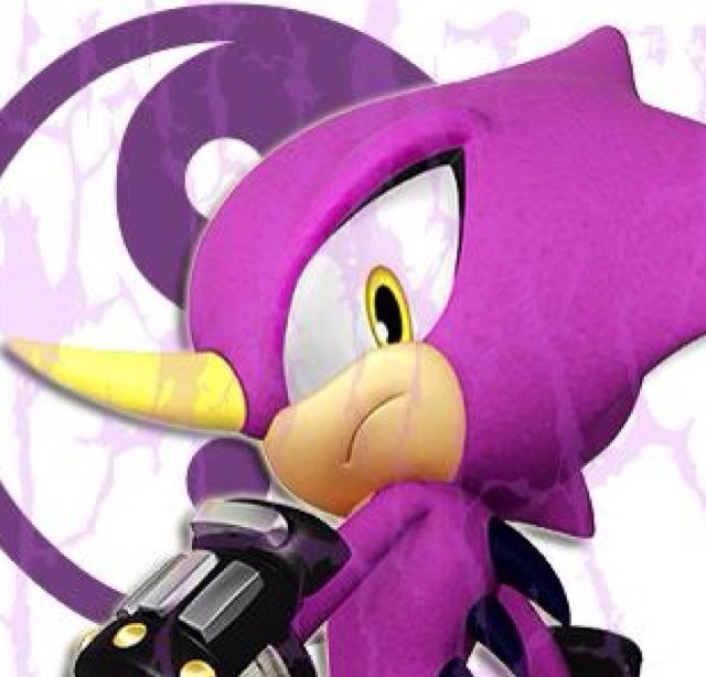 Espio is the calm, serious and disciplined member of the Chaotix whose wariness and soulfulness makes him a vital member of his team. {#TeamChaotix|Canon RP}