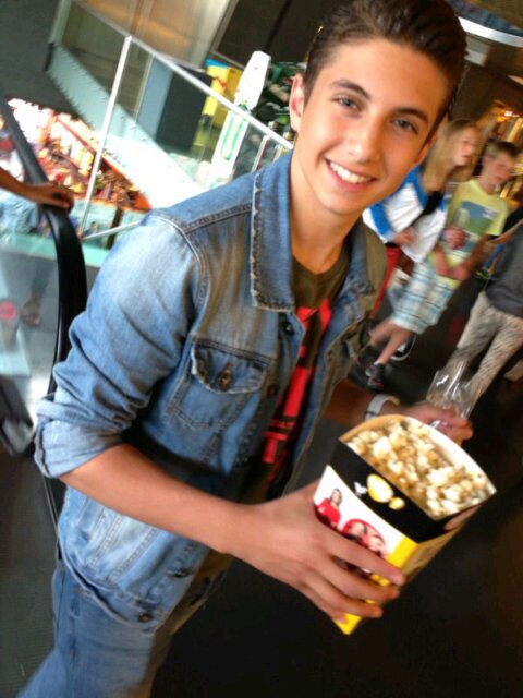 Bvhoofddorp#12|#hvc R.I.P gwenny&opa!