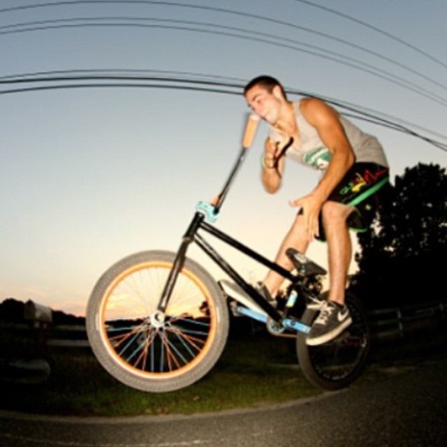 Riding bikes, living life, working, and playing are how I spend my days. hmu.