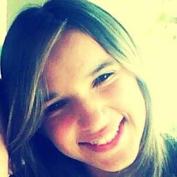 • a menininha do bem qe pratica o maL ~~