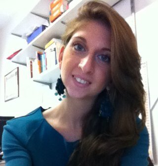 FeetShoesOutfit's profile picture. 