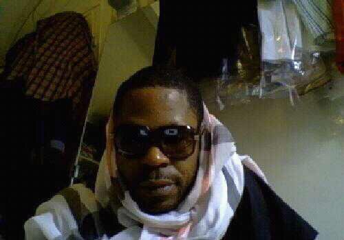 TKinanga's profile picture. 