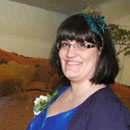 I'm an EYFS teacher who loves all things creative and crafty, especially sewing. I had breast cancer aged 31.
Warning: lots of my tweeting is about Neighbours.