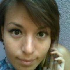 hay dos tipos de personas: las que te hacen perder el tiempo... y las que te hacen perder la nocion del tiempo