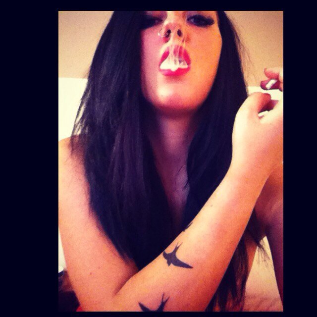 I don't chase after anyone, if you wanna leave ill hold the f*cking door open for you - Wiz Khalifa