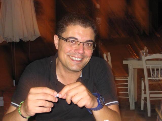 ViandasLondon's profile picture. Viandas is a place for food lovers from which I share with you information and stories that I come across. Food talk over the chopping board.