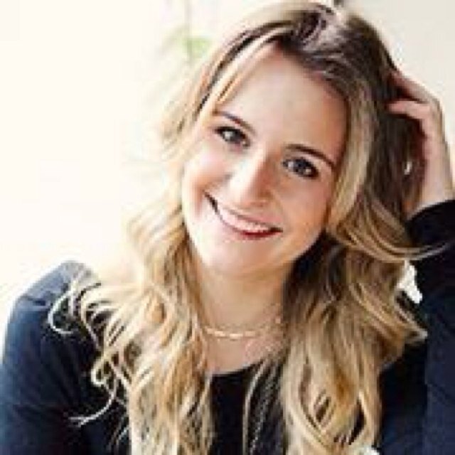 Cantora e apresentadora de TV

http://t.co/fk28dEG4Wv