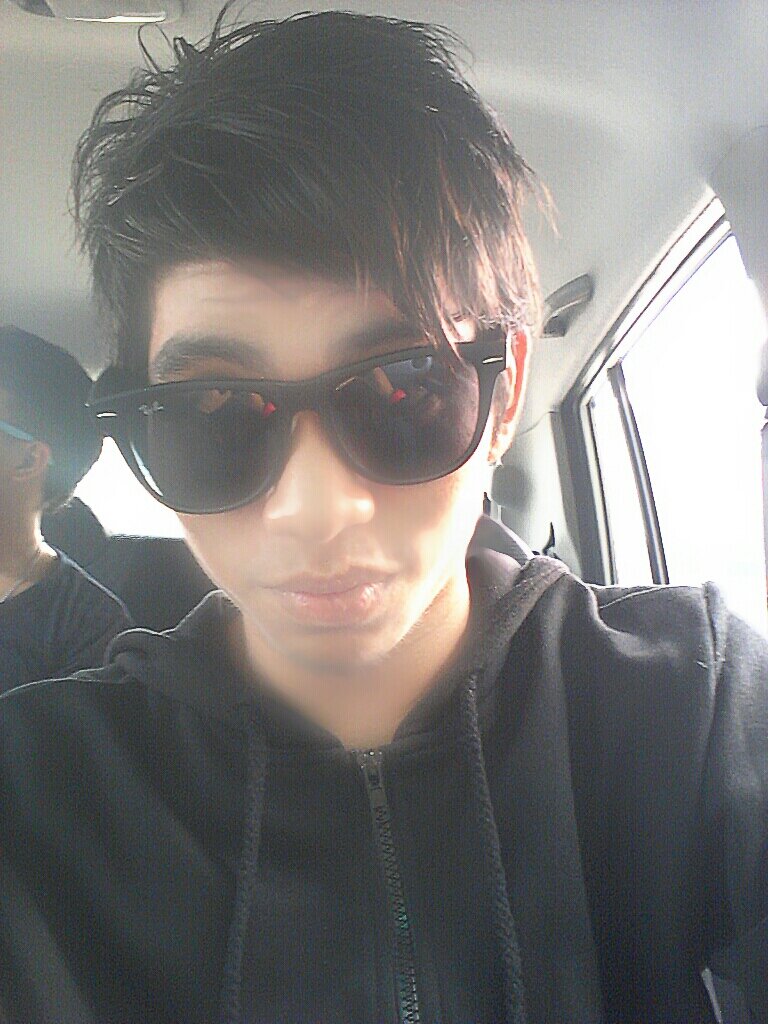 I'm shafieq . Just call me shaff . 20 y/o . stay JB .