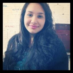 A vida me ensinou a nunca desistir... Nem ganhar , nem perder mais procurar evoluir..   Perguntaa lah u.u --