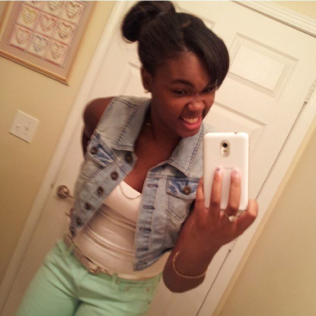 Darrineisha Cooper Suck Good Ass Dick Yall Follow Her On Instagram At its_me_bish...Follow Her And She Will Let You Put That Dick In Her Life... (985)618-6131