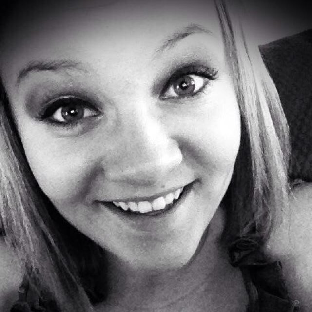 Senior. Seventeen. Family && Friends. Taken.
