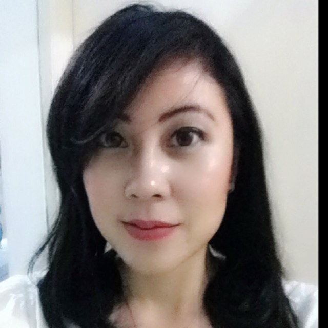 sissy_kn's profile picture. books-holic who live, love, laugh, learn to the fullest