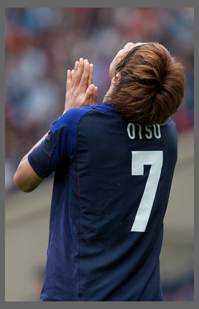 大津祐樹、阪神タイガース、セレッソ大阪を応援してます(^^)/まだサッカーは初心者ですが。バレーボールやってます♡