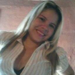 chavista de corazon y conviccion, madre de un hermoso hijo, emprendedora, soñadora, creyente de lo posible y de nuestro padre celestial...