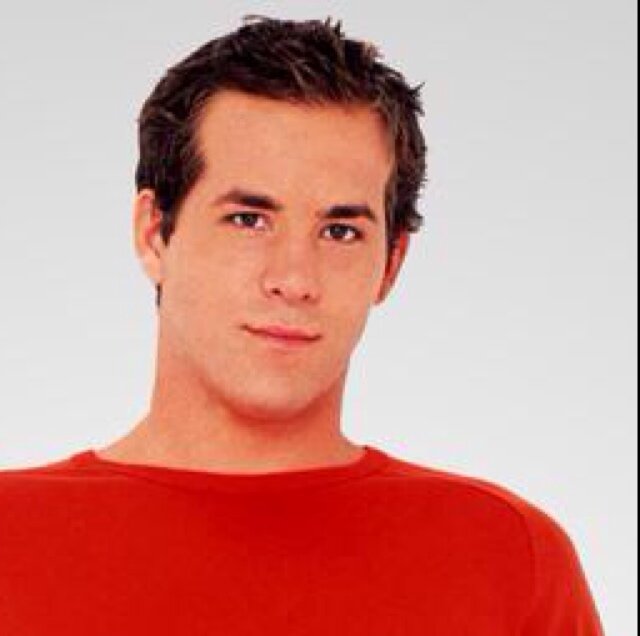Name's Wade. I'm here for the babes. And to write. Just ignore me if I talk to myself. I'm quirky like that. #CollegeAU
