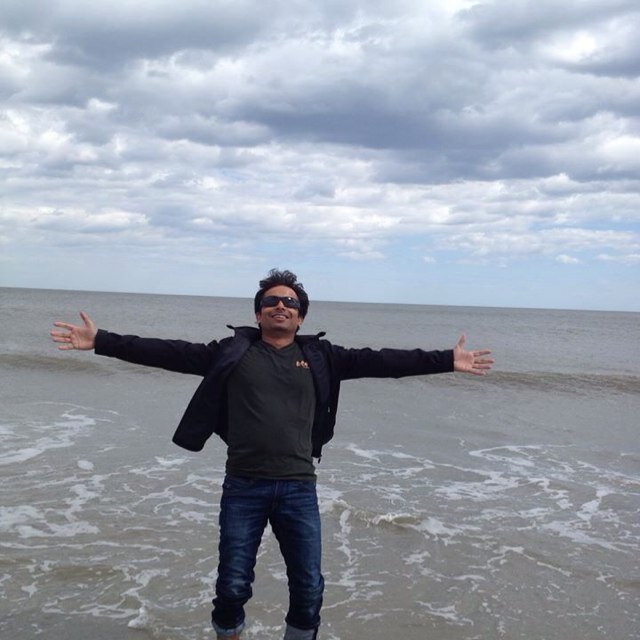 iamRealShantanu's profile picture. 