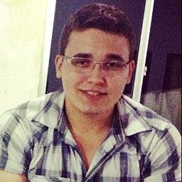 20 anos, Estudante do quarto período de Administração , caseiro, solteiro e romântico =D.