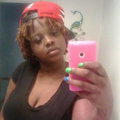 i LOVE my rounds... #Team SKYLAR #Team Rell..im in my own little corner in the back of my mind an im so not thinkin bout you..