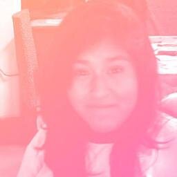 Soy loca , divertida me gusta bailar ... NUNCA me rindo ..Soy soltera y hago lo que quiera .. 3 .. Y soy muy divertida .. (: