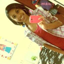 Sou como Sou .. Se naun gosta de mim ...Olha a minha cara de preucupada ... :P