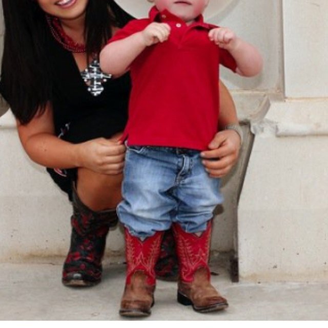 I thought being in a sorority was the life.. And then I had a baby. #wreckem #teammom