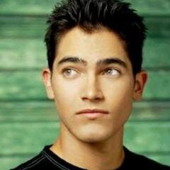 LilAlphaDuskryn's profile picture. A younger @TheBeastWithout, (HPRP 18+, gay)