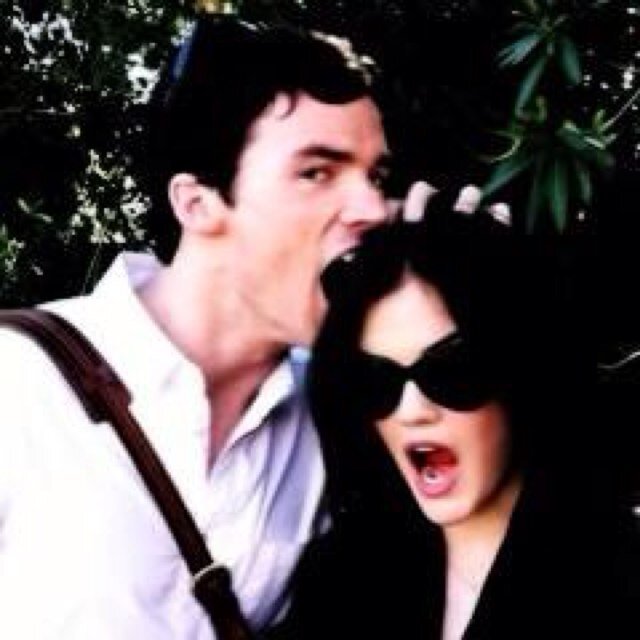 Oh... Hi dere. | #Ezria| #SexyFitz| 18+| MC|