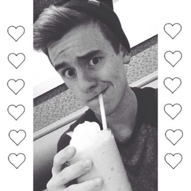 connorfrantuh's profile picture. Our2ndLife? Do you mean my only life? {1/6.}