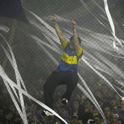 Yo  soy del barrio de la Boca Y Siempre te voy as seguir , en las malas a todas partes las buenas ya van a venir :)) ...