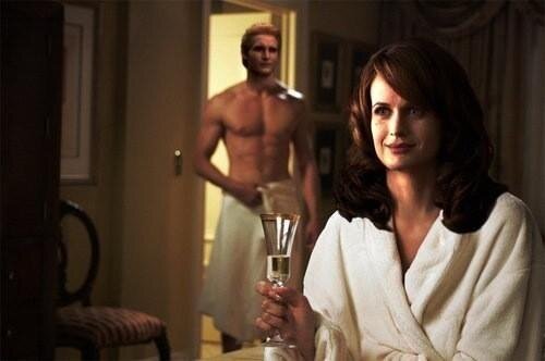 #Married to @doccullen_22. My Dad is @CullenEdward016 and my mom is @SexyCoolBellaS.
