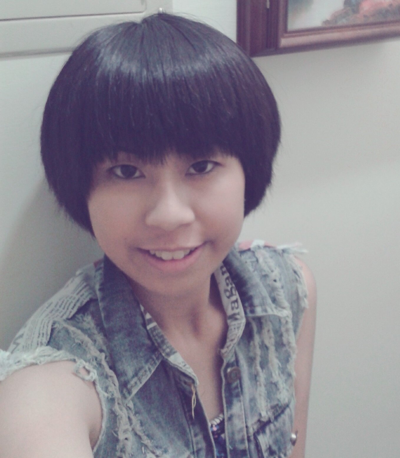 studying Fashion Design in college
服裝設計學習中 活潑 開朗 大學新鮮人