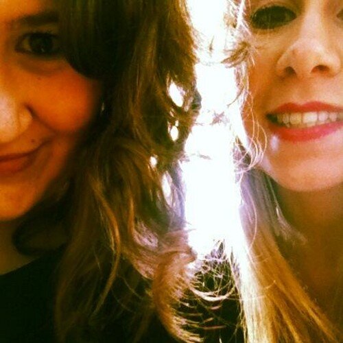 lucille__g's profile picture. Partir, c'est mourir un peu, mais rester, c'est crever doucement.